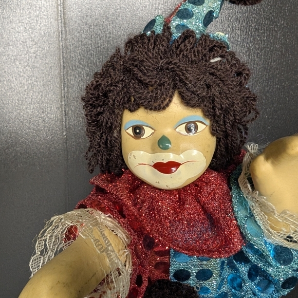 Colorful Clown Doll - Red and Blue - Picture 5 of 7